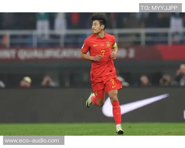 中国男足球星历史排名榜揭秘 谁是最具影响力的足球传奇人物