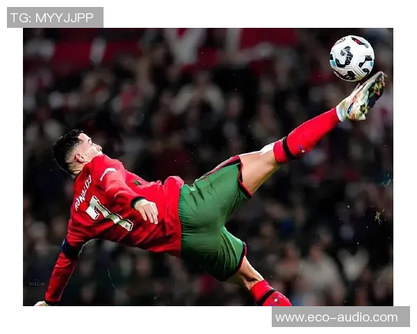 全球足坛十大传奇球星全解析:他们如何改变足球历史的面貌 全球足坛十大传奇球星全解析:他们如何改变足球历史的面貌