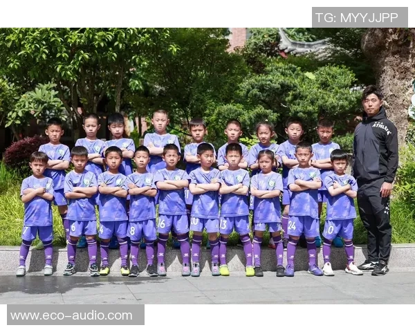 抖音三大足球球星排名揭晓 谁是最受欢迎的绿茵传奇