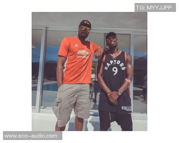 现役足球球星中最帅的男神是谁让球迷为之疯狂的顶级魅力