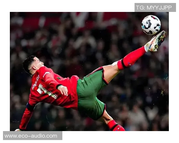 重庆足球传奇球星的光辉岁月与不朽记忆 重庆足球传奇球星的光辉岁月与不朽记忆